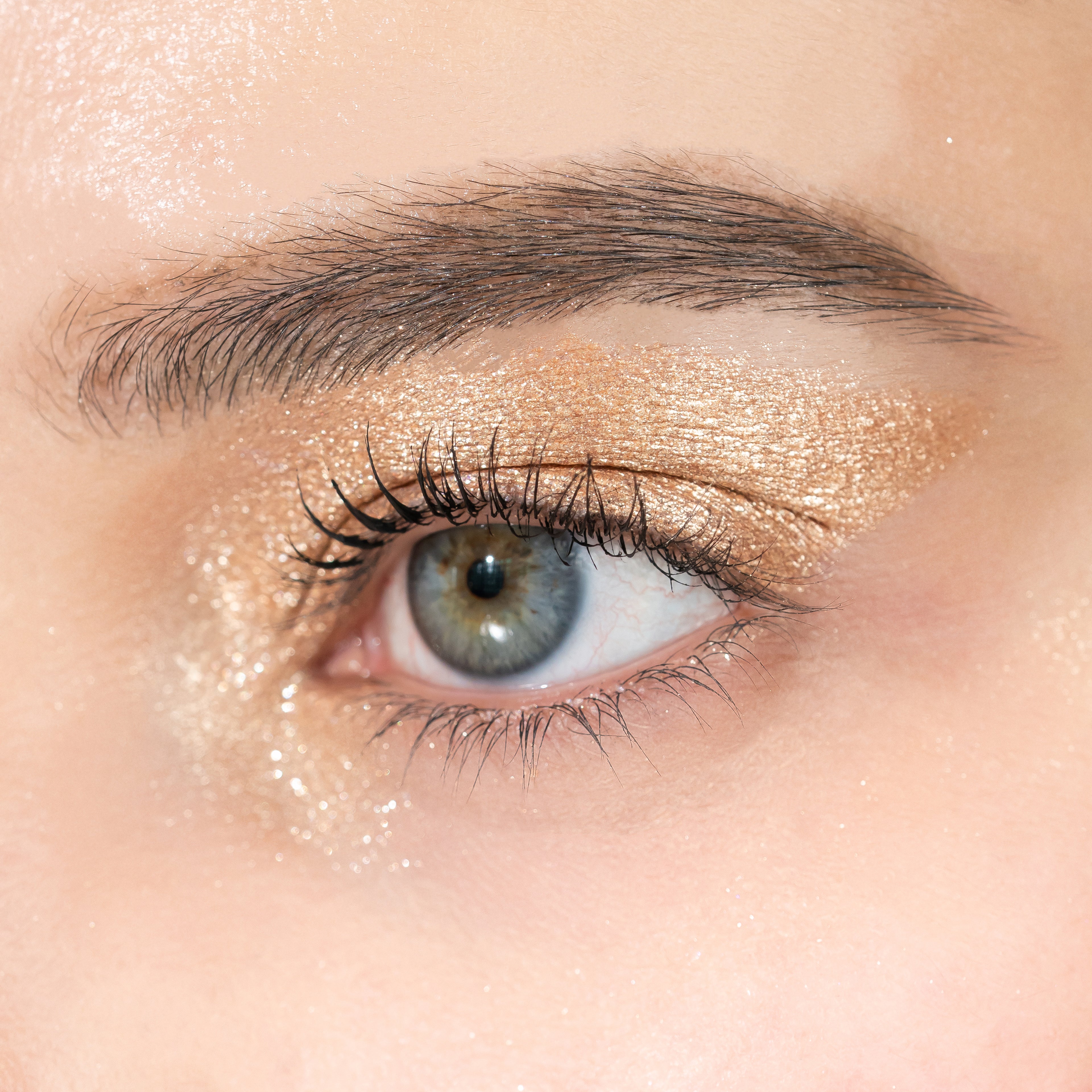 Diamond Dimension Eyeshadow [Sunlit Diamond]